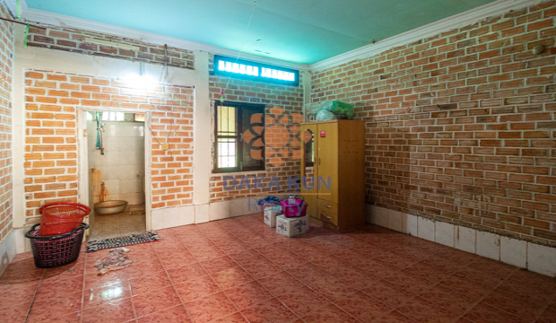 4 Bedrooms House for Rent in Krong Siem Reap-Sala Kamreuk