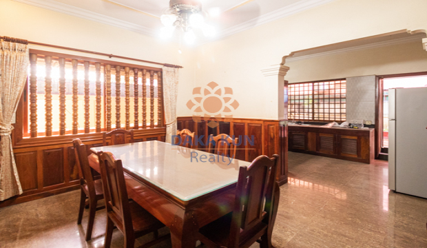 5 Bedrooms House for Rent in Krong Siem Reap-Sla Kram