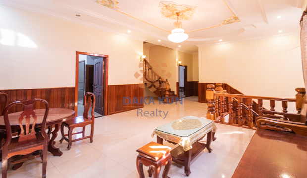 5 Bedrooms House for Rent in Krong Siem Reap-Sla Kram