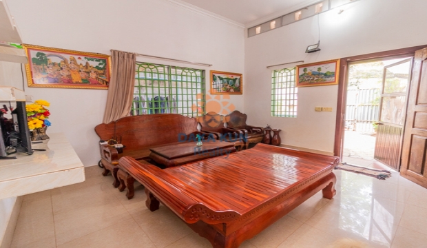 2 Bedrooms House for Rent in Siem Reap-Sala Kamreuk