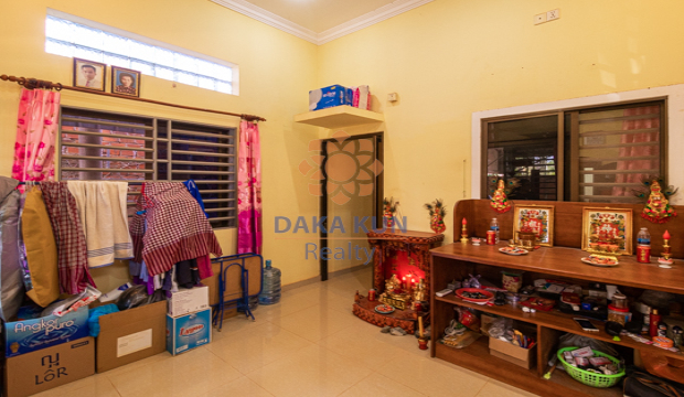 Land​ and House for Sale in Krong Siem Reap