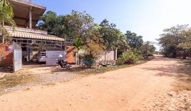Land​ and House for Sale in Krong Siem Reap