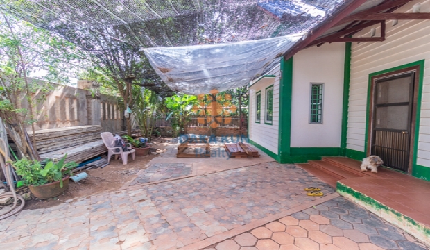 2 Bedrooms House for Rent in Siem Reap-Sala Kamreuk