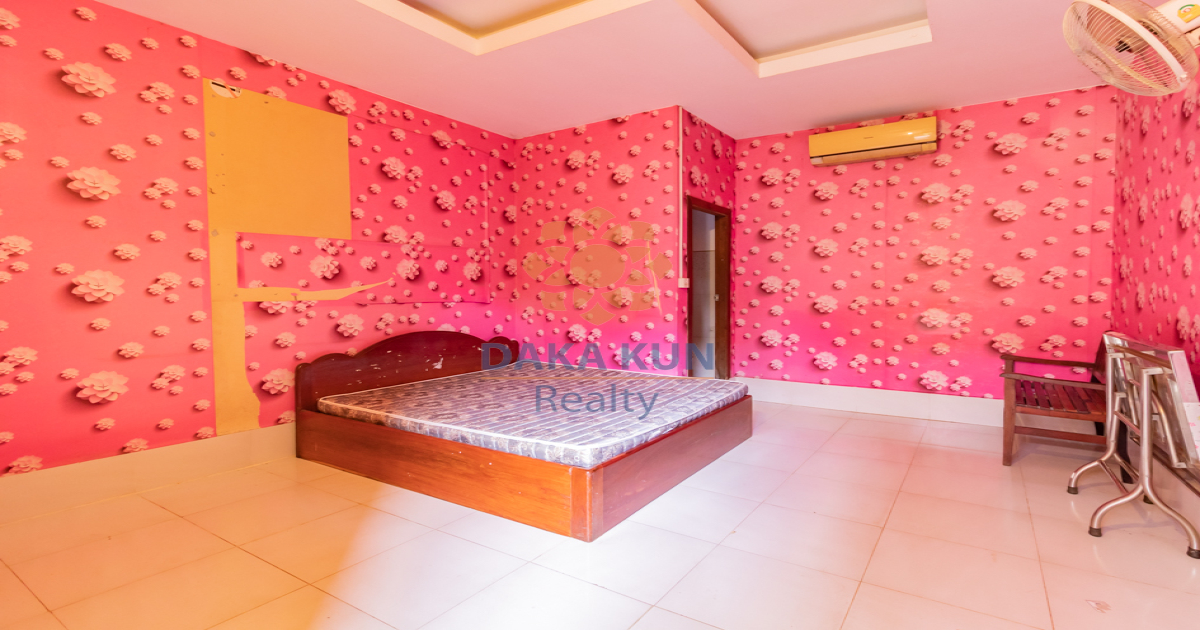 Commercial Building for Rent in Siem Reap City-Sala Kamreuk