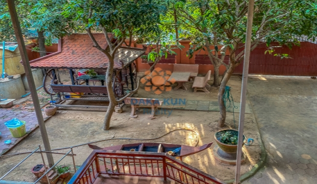Wooden House for Sale in Siem Reap city-Sala Kamreuk