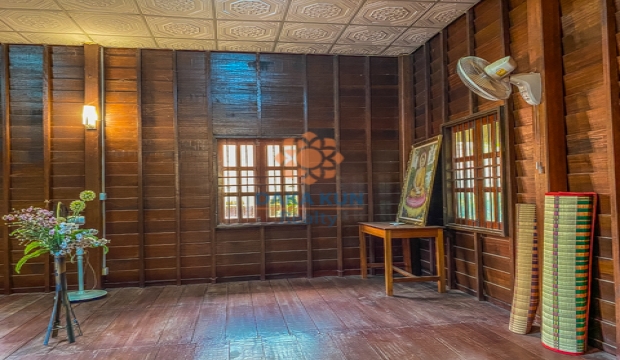 Wooden House for Sale in Siem Reap city-Sala Kamreuk