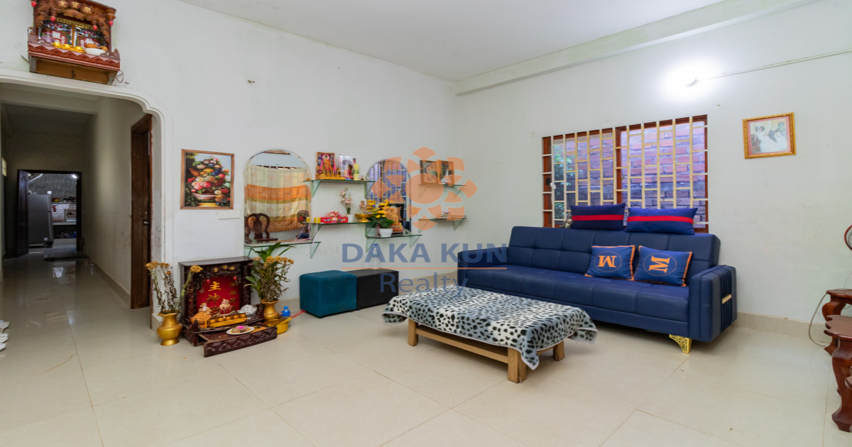 4 Bedrooms House for Sale in Siem Reap City-Svay Dangkum