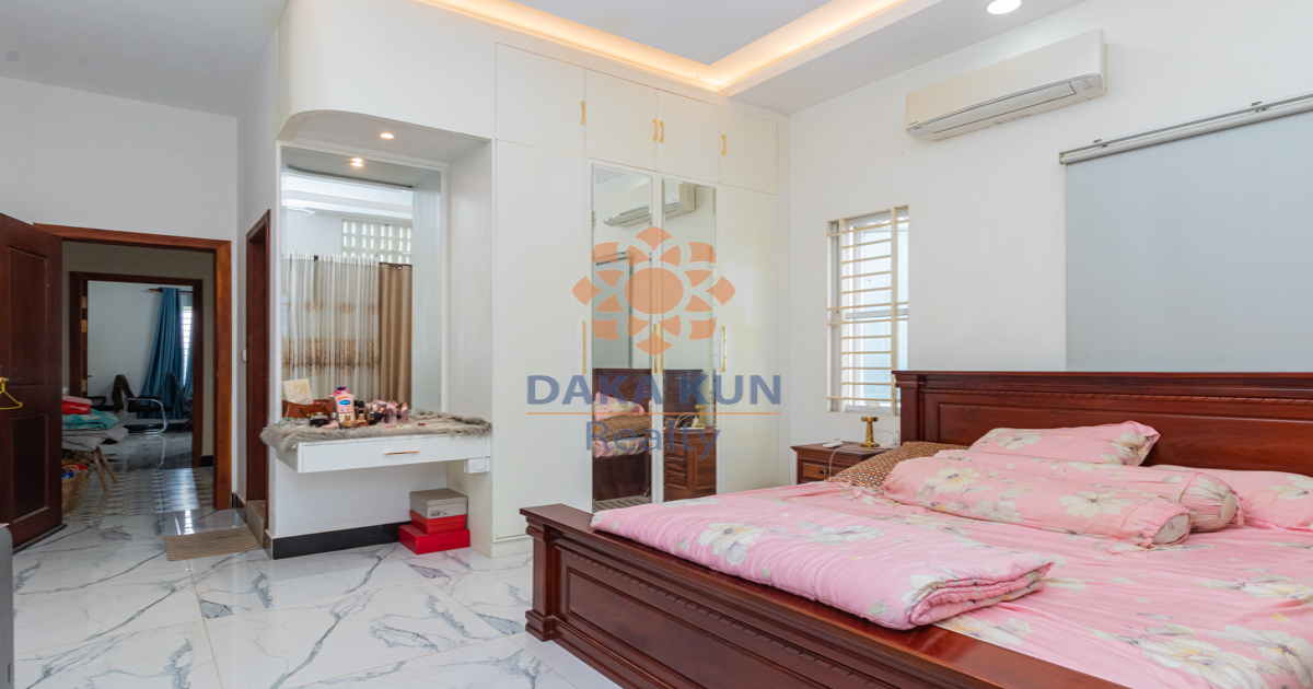 House For Sale in Siem Reap City- Svay Dangkum