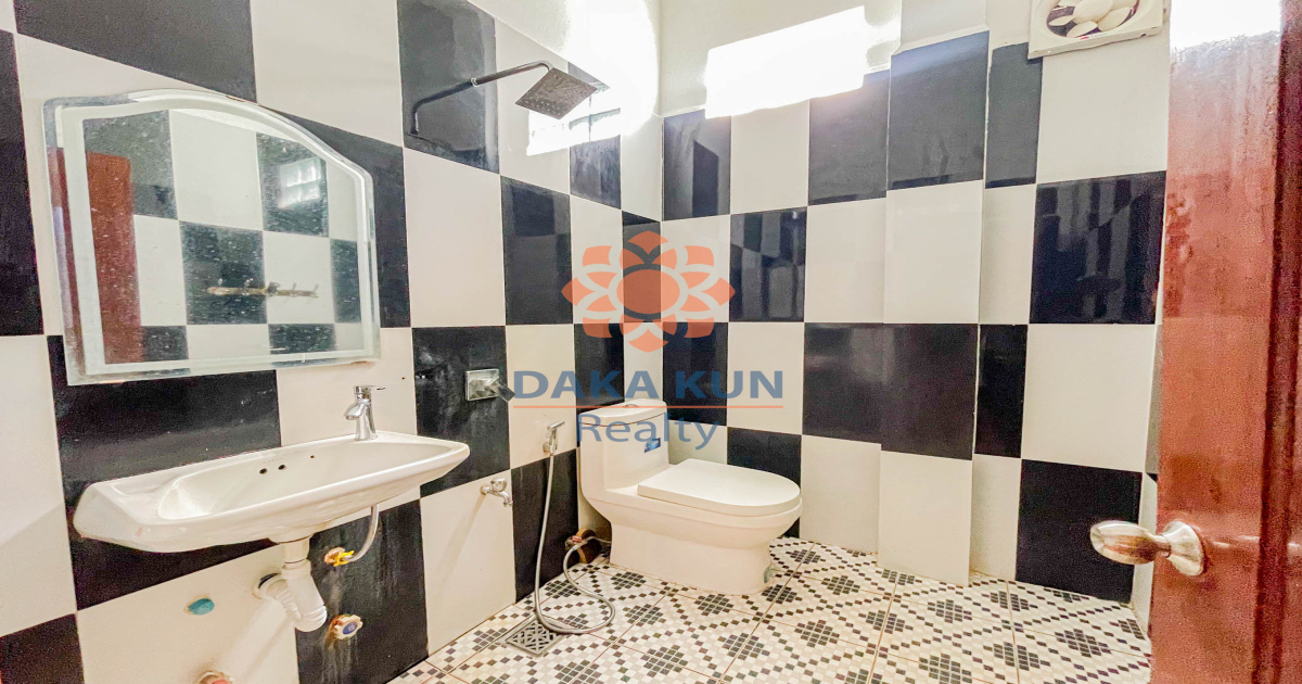 3 Bedroom House for rent in Siem Reap City, Sala Kamreuk
