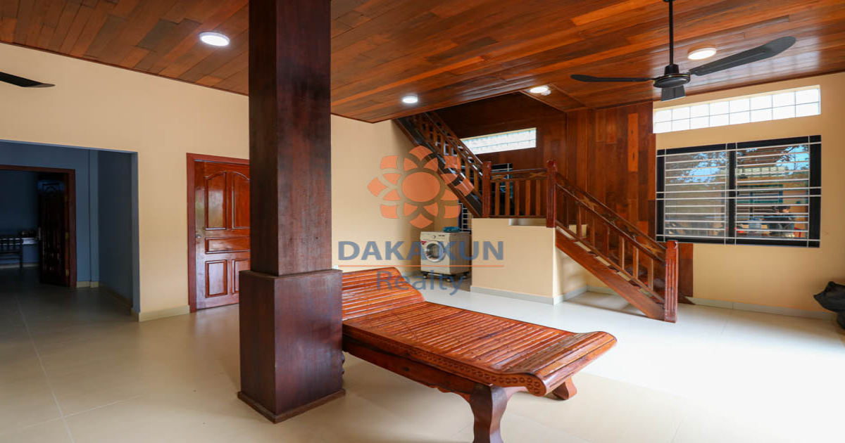 4 Bedrooms House for Rent in Siem Reap City, Sala Kamreuk