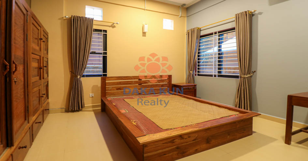 4 Bedrooms House for Rent in Siem Reap City, Sala Kamreuk