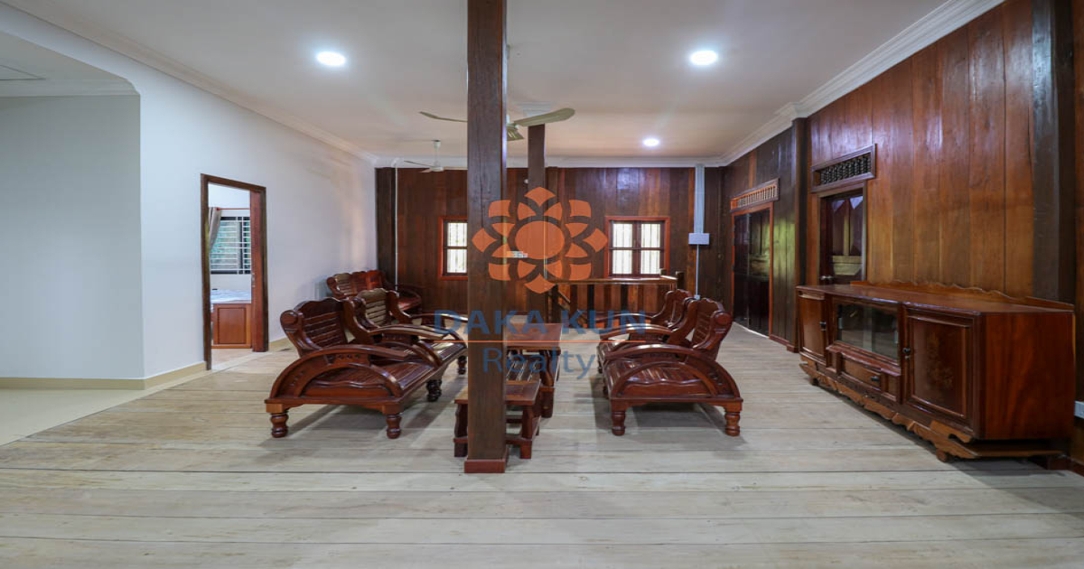 4 Bedrooms House for Rent in Siem Reap City, Sala Kamreuk