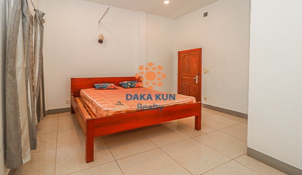 2 Bedrooms House for Rent in Siem Reap-Sala Kamreuk
