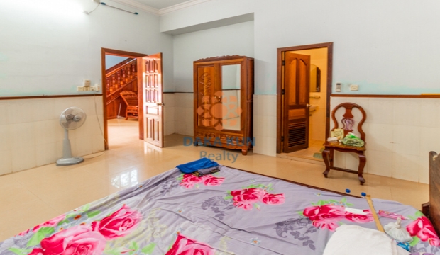 8 Bedrooms House for Rent in Siem Reap-Sala Kamreuk