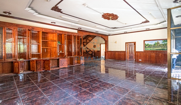 6 Bedrooms House for Rent in Krong Siem Reap-near National Road 6