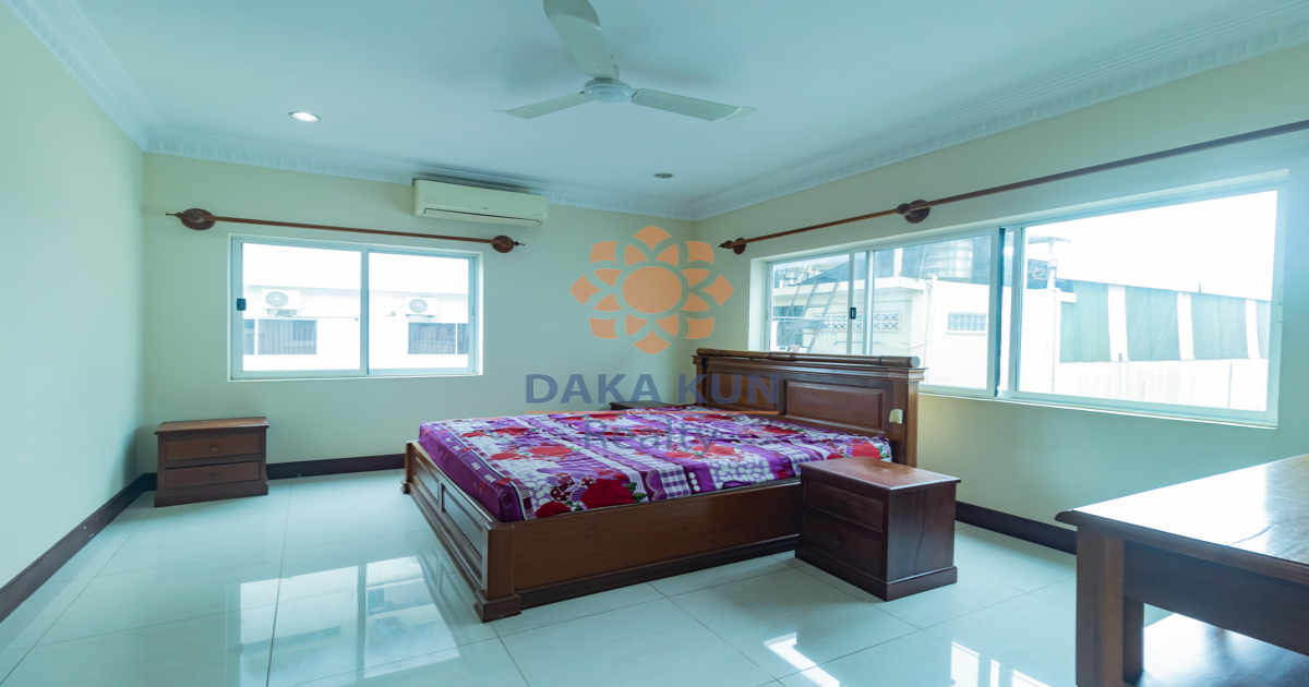 3 Bedrooms Apartment For Rent In Siem Reap City-Sla Kram