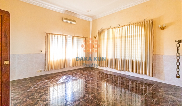 6 Bedrooms House for Rent in Krong Siem Reap-near National Road 6