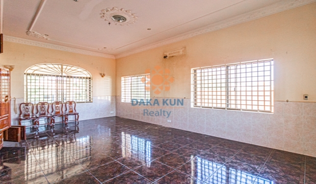 6 Bedrooms House for Rent in Krong Siem Reap-near National Road 6