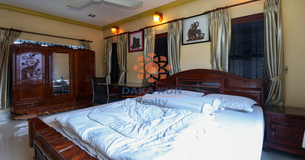 5 Bedrooms House for Rent near Siem Reap River, Siem Reap City