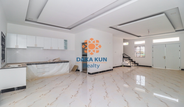 2 Bedrooms House for Sale in Siem Reap-Svay Dangkum