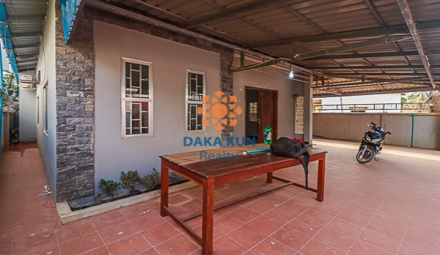 4 Bedrooms House for Rent in Siem Reap-Svay Dangkum