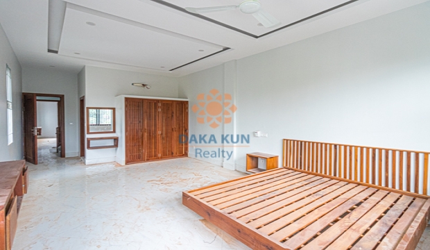 House for Sale in Krong Siem Reap-Wat Bo area