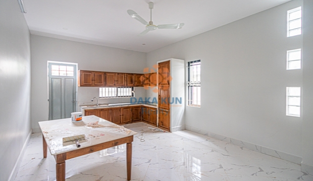 House for Sale in Krong Siem Reap-Wat Bo area