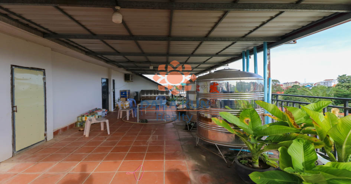 Shophouse for Rent in Siem Reap City, near Riverside