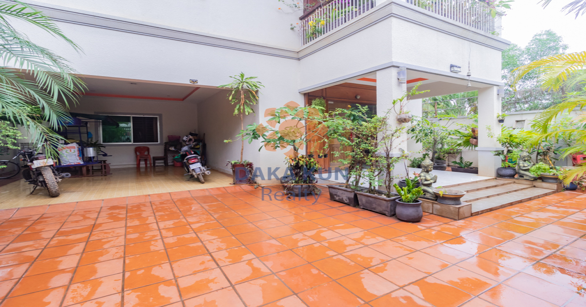 4 Bedrooms House for Sale in Siem Reap City-Svay Dangkum