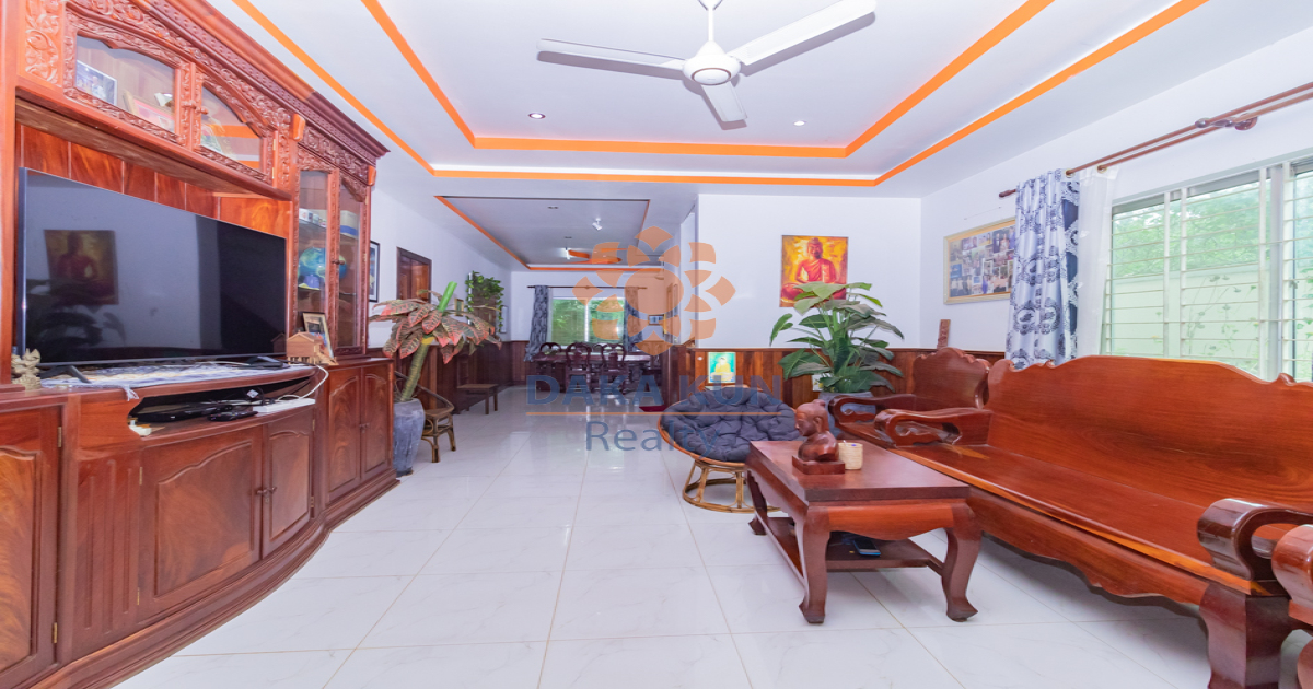 4 Bedrooms House for Sale in Siem Reap City-Svay Dangkum