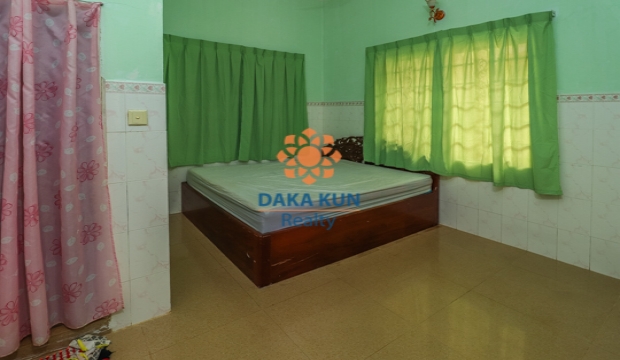 2 Bedrooms House for Rent in Siem Reap-Svay Dangkum
