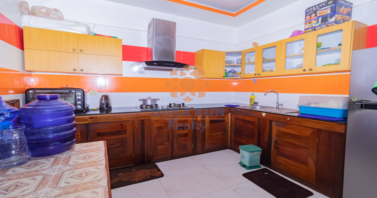 4 Bedrooms House for Sale in Siem Reap City-Svay Dangkum