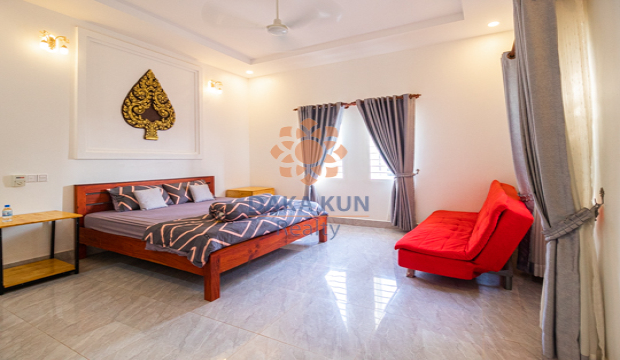 House​ with Pool for Sale in Krong Siem Reap