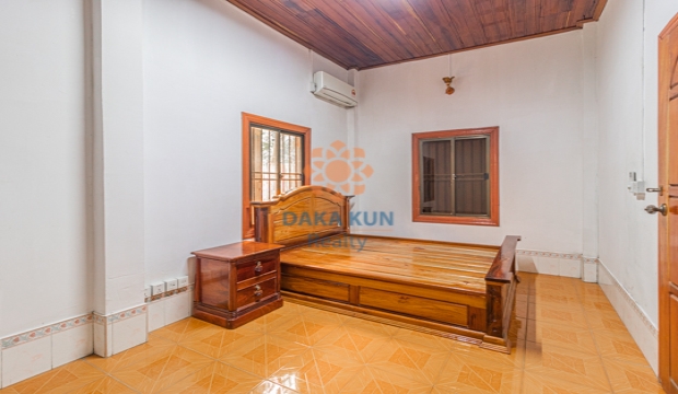 5 Bedrooms House for Rent in Krong Siem Reap-Svay Dangkum