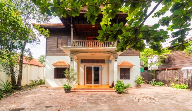 5 Bedrooms House for Rent in Krong Siem Reap-Svay Dangkum