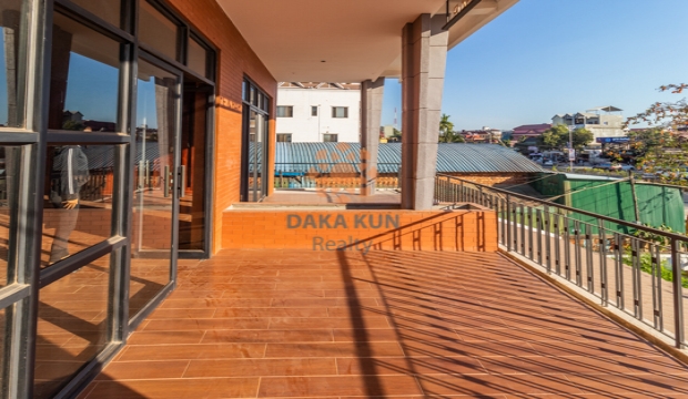 Commercial Building for Rent on National Road 6, Siem Reap city