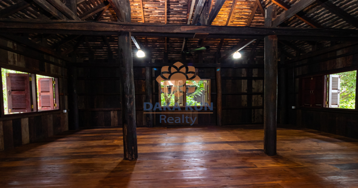 2 Bedrooms Wooden House for Rent in Siem Reap City - Knar