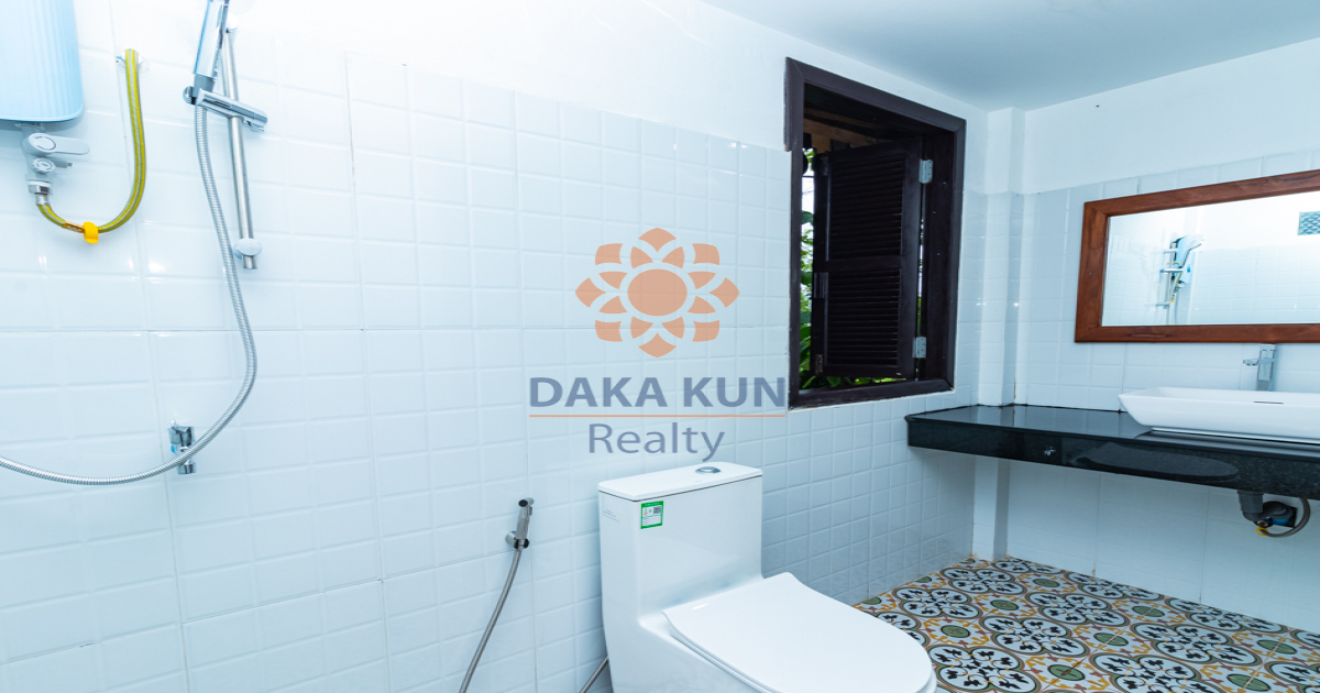 2 Bedrooms Wooden House for Rent in Siem Reap City - Knar