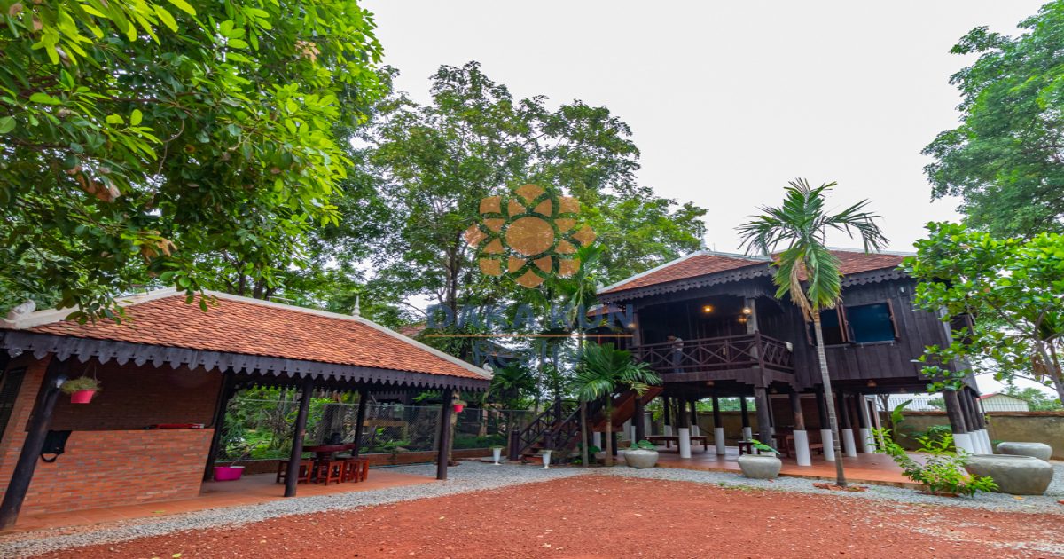 2 Bedrooms Wooden House for Rent in Siem Reap City - Knar