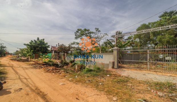 Urgent Sale Land near Sala Komreuk-Siem Reap