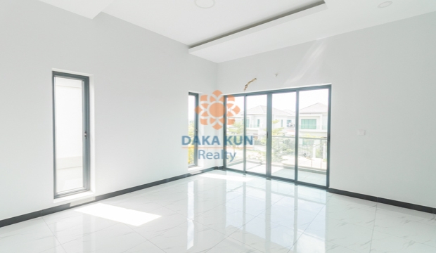 3 Bedrooms Villa for Sale in Siem Reap