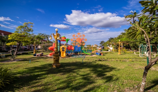 Link House for Sale near Makro-Siem Reap city