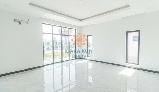 Modern Villa for Sale in Siem Reap city
