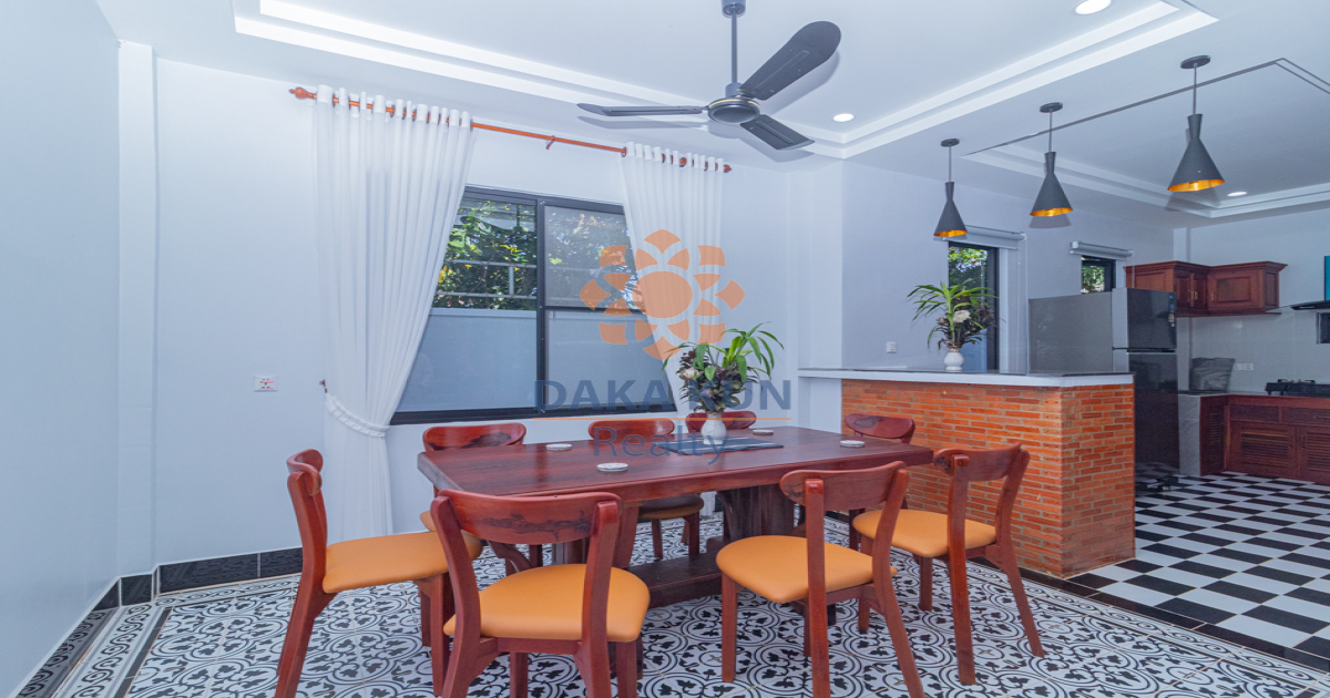 4 Bedrooms House For Rent in Siem Reap City-Sala Kamreuk