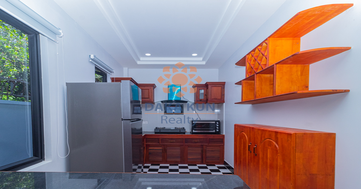 4 Bedrooms House For Rent in Siem Reap City-Sala Kamreuk