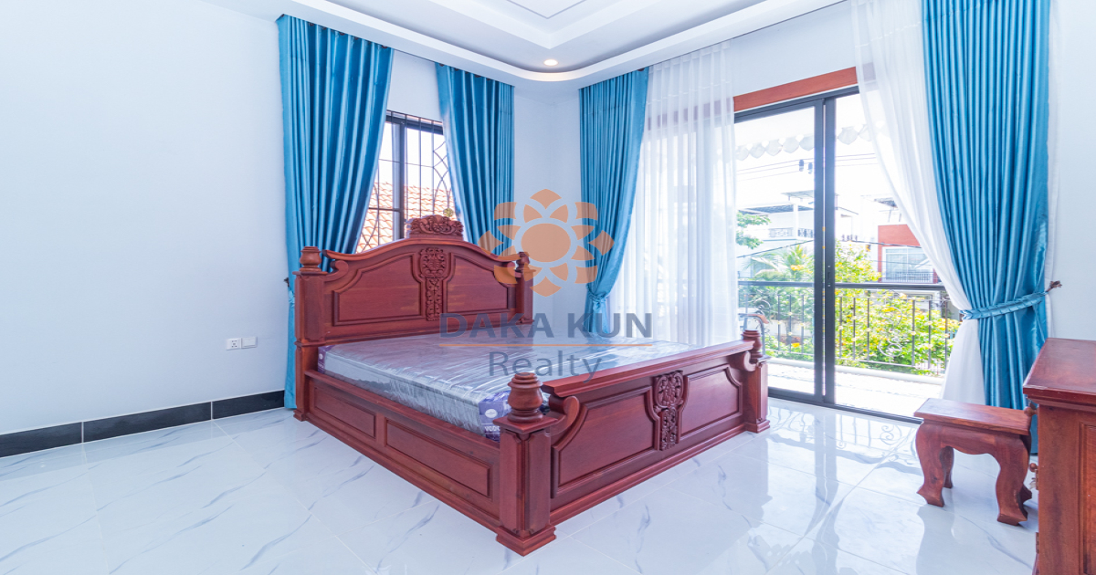 4 Bedrooms House For Rent in Siem Reap City-Sala Kamreuk