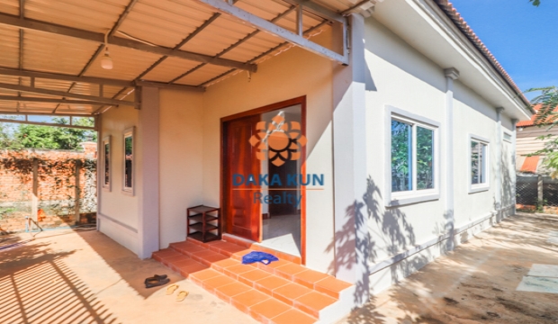 2 Bedrooms House for Rent in Siem Reap-Sala Kamreuk