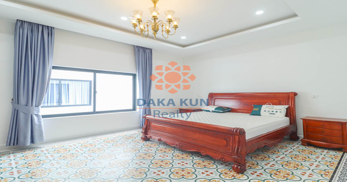 5-Villa Complex with Swimming Pool for Rent in Siem Reap City