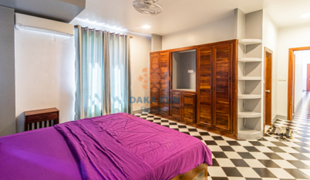 2 Bedrooms Apartment for Rent with Pool in Krong Siem Reap