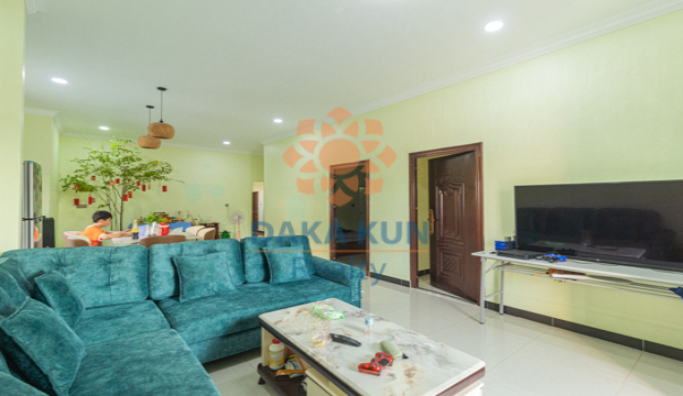 2 Bedrooms House for Rent in Krong Siem Reap-Svay Dangkum